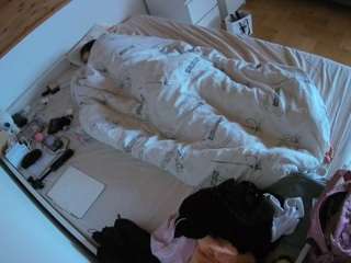 Julmodels Bedroom-B1